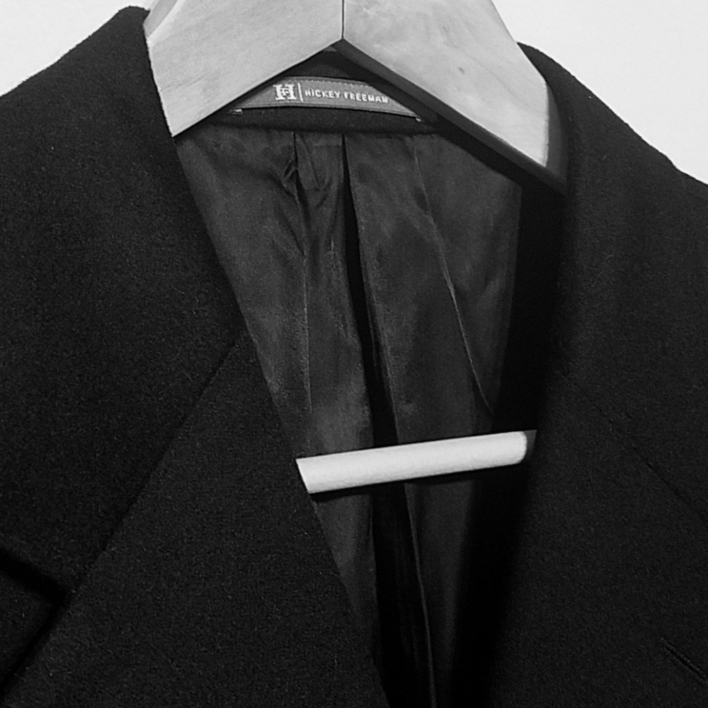 Hickey Freeman Black Cashmere Sport Coat